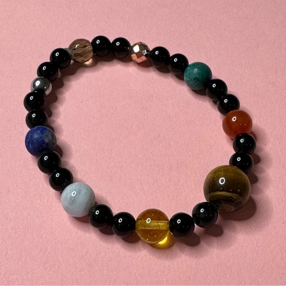 Solar system beaded bracelet - Picture 3 of 5